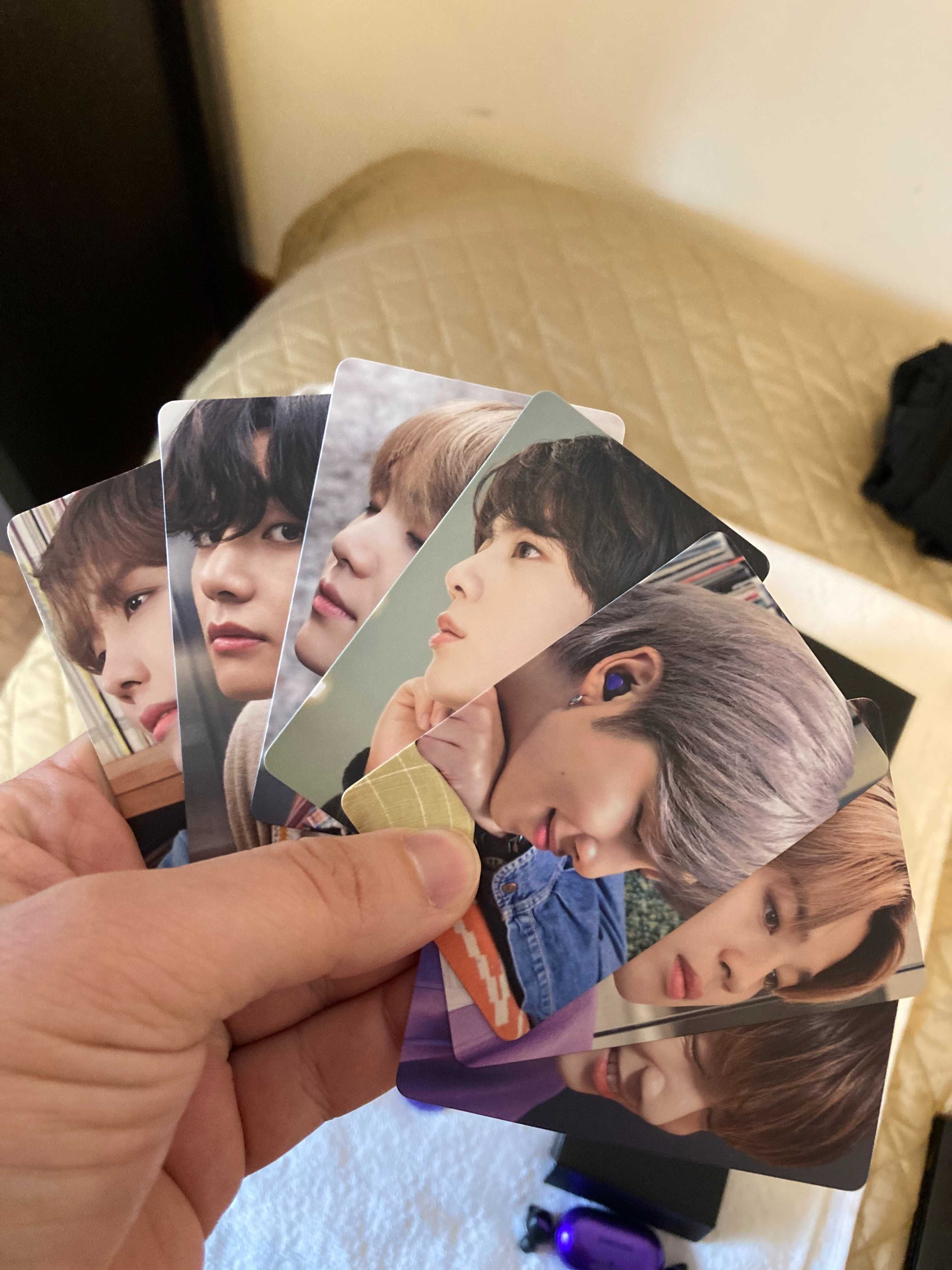 Galaxy Buds+ oficiais do BTS completo