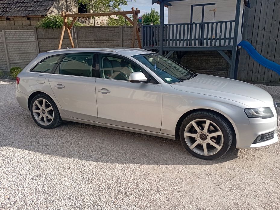 Audi A4 B8. 2008
