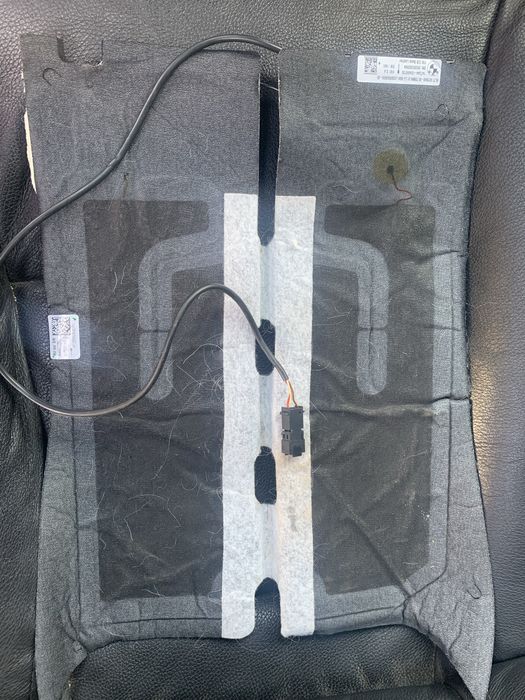 Датчики сидения bmw f30  правое левое abs