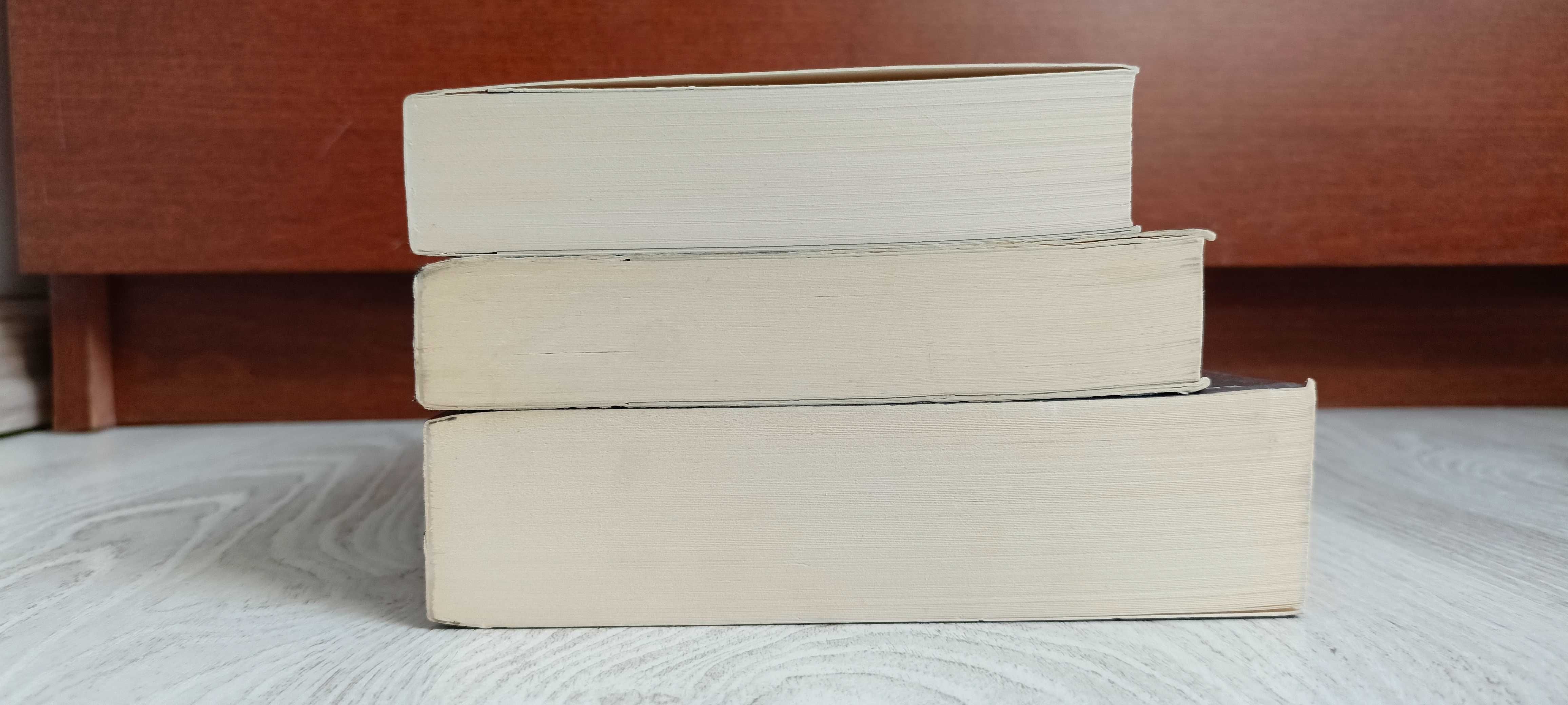 Markus Zusak Złodziejka książek + Tevis Gambit Królowej + Kamerdyner