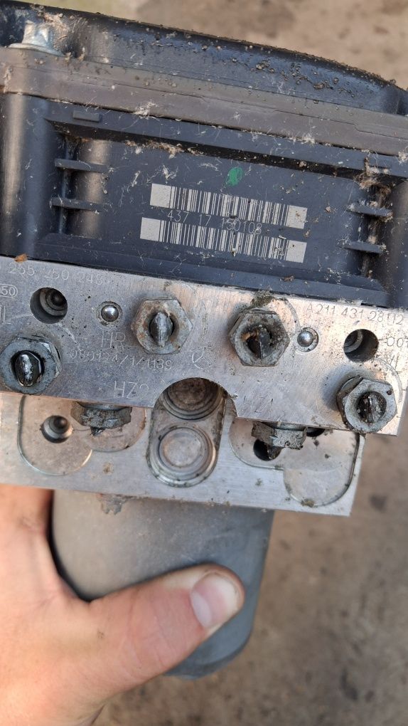 Блок ABS Mercedes e-class W211 a2114312812