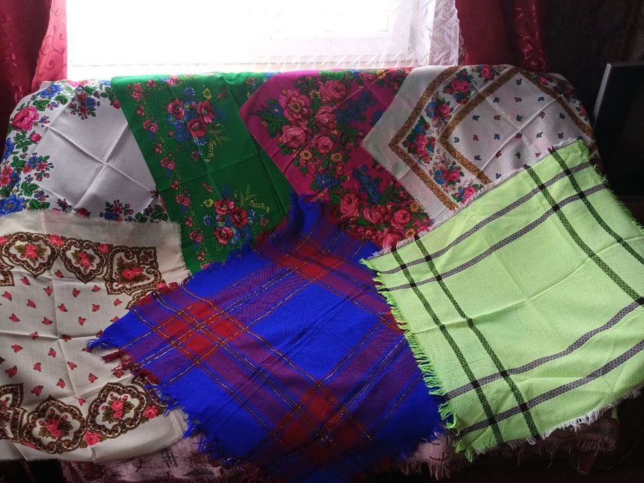 Хустки, хустини, хусточки