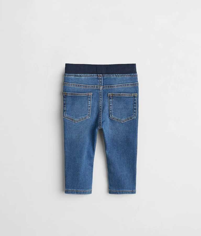 Nowe jeansy MANGO z gumką w pasie chłopiec 80 dżinsy jegginsy