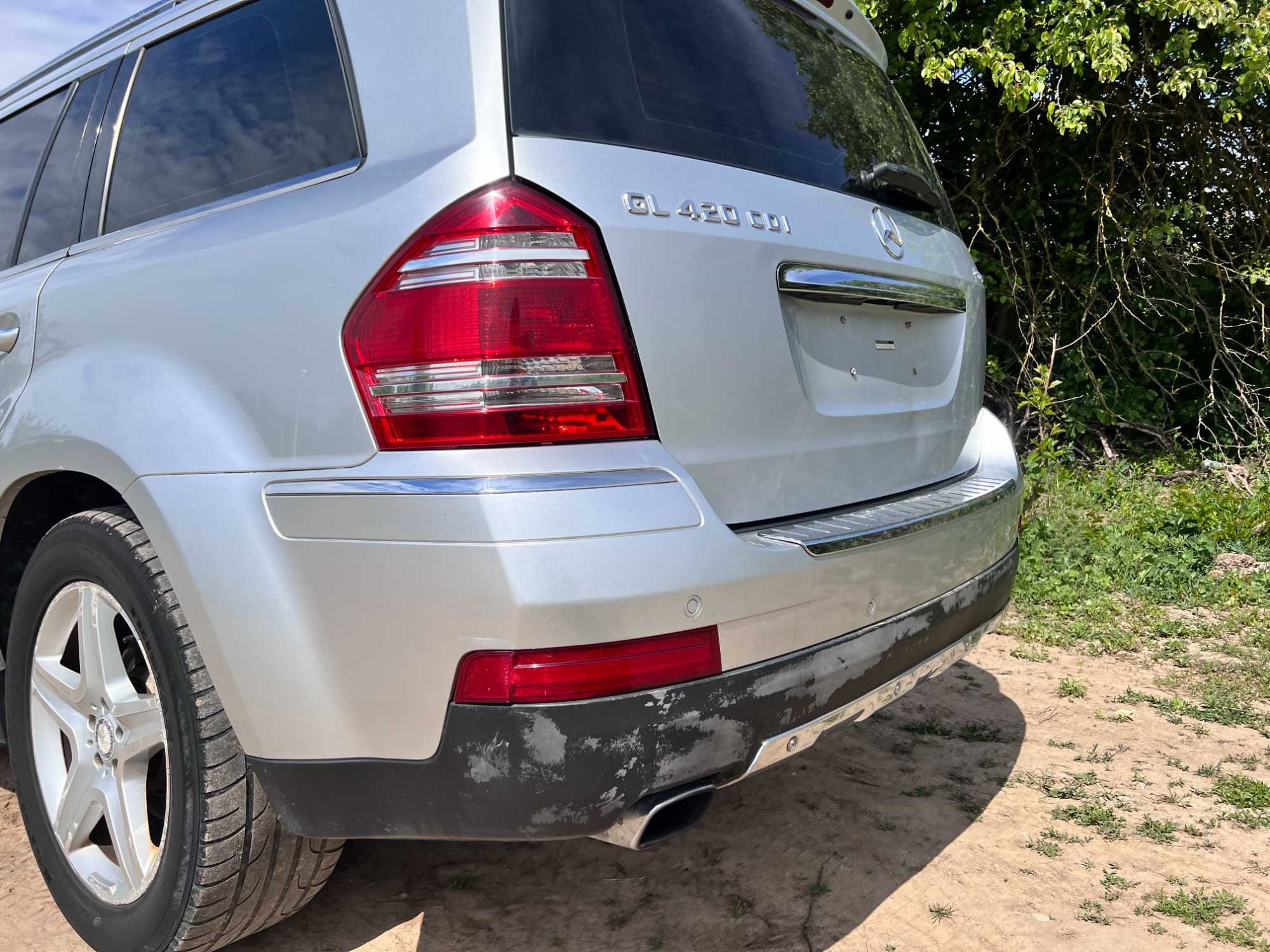 Задний бампер Mercedes GL X164 задній бампер ГЛ Х164 С775