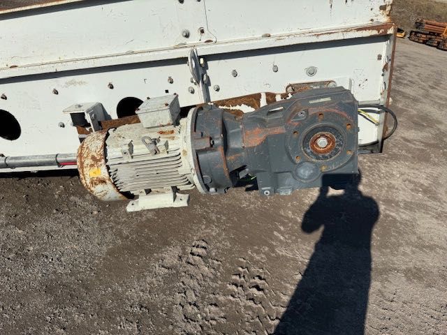 przenośnik taśmowy 1200 mm szeroki l -7800mm