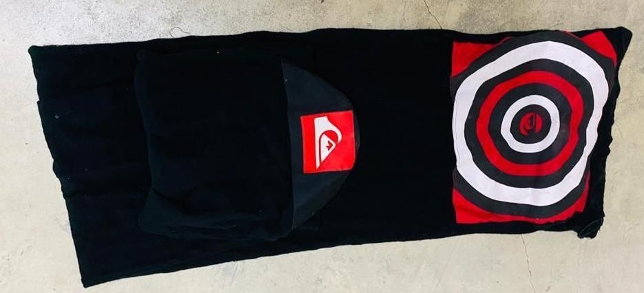 Capa/Meia Quiksilver Prancha Surf ‘8