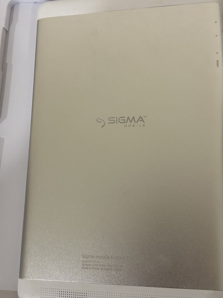 Планшет sigma TAB A104