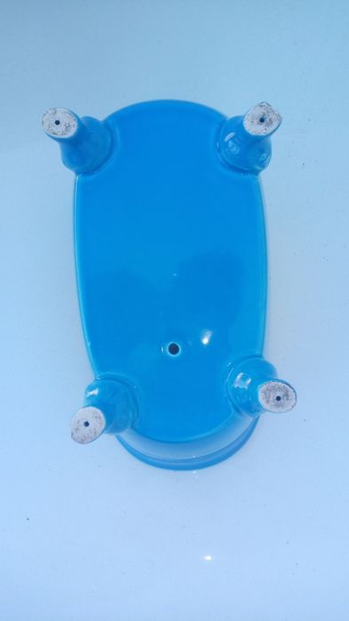 Banheira miniatura de cerâmica