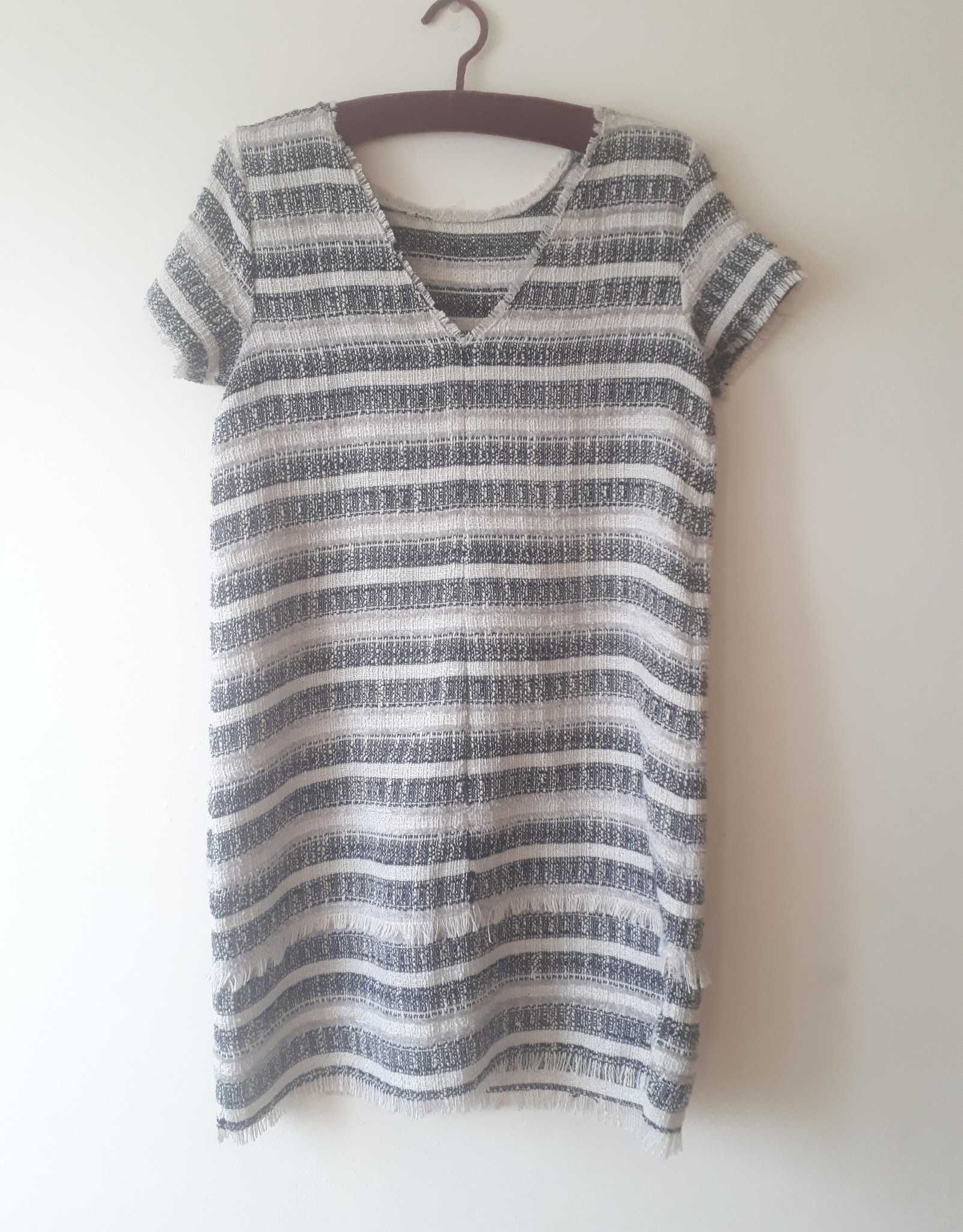 Zara // Vestido curto em tweed // Tamanho M