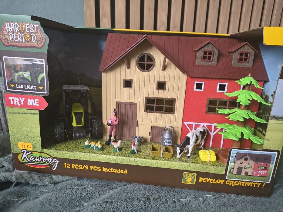 Farma krowa traktor ciągnik farm nowa kawong