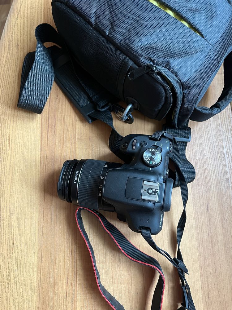 Фотоапарат Canon EOS 2000D Kit (18-55mm) DC III
