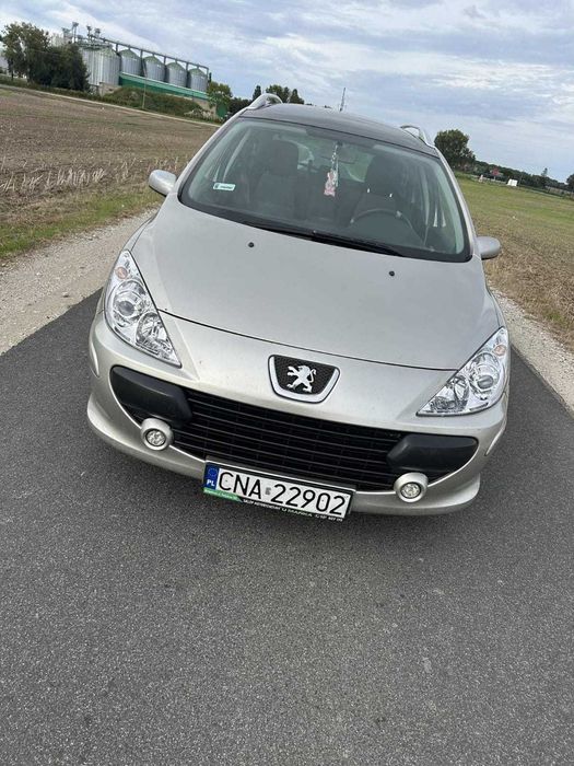 307 1.6 zwykła benzyna