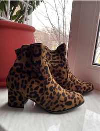 Ботинки леопардовые