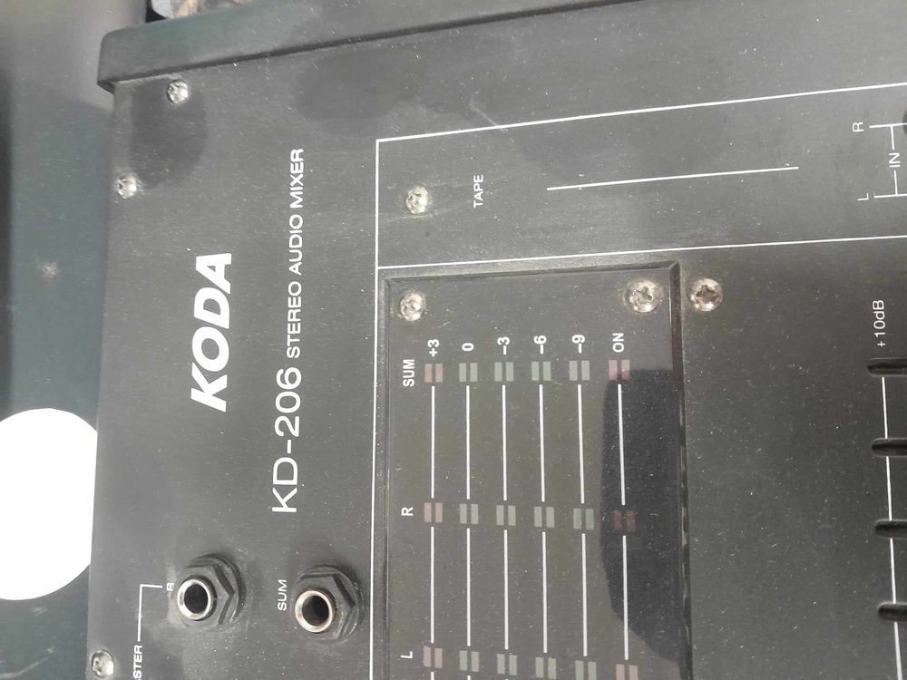 Mixer stereo audio KODA KD-206 i amplituner Koda
