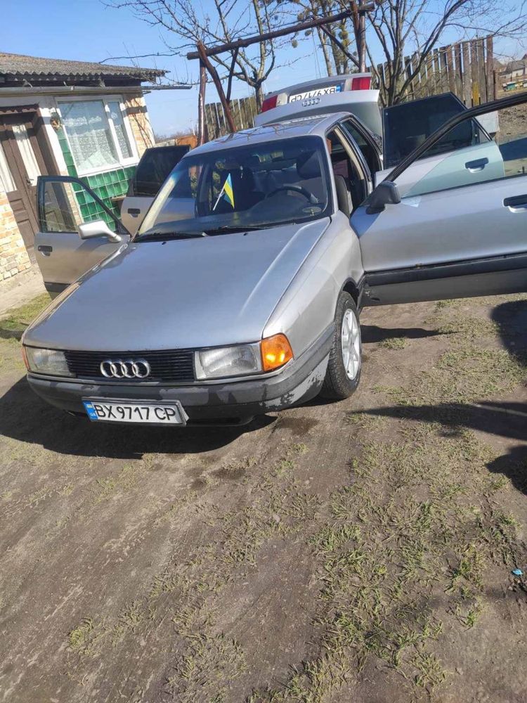 Продам Audi 80b3