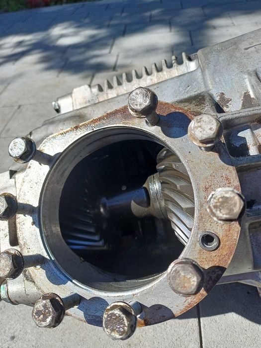 Роздатка фольцваген Т5