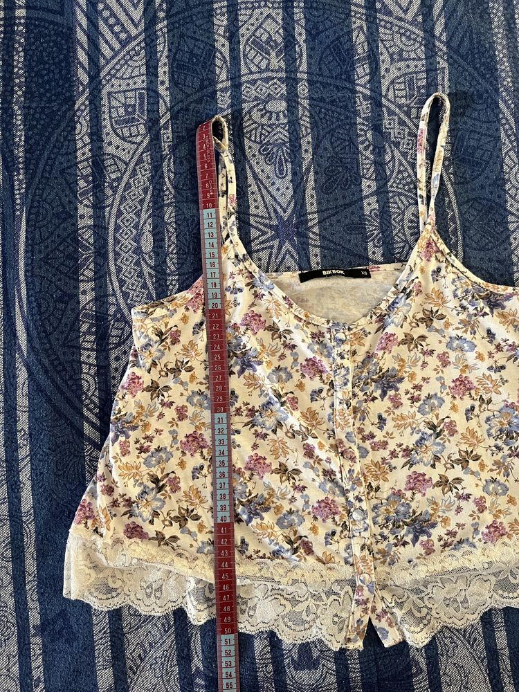 Top floral BikBok