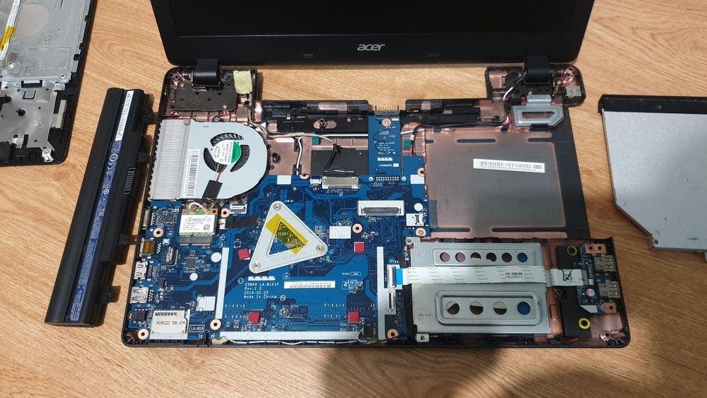 Peças, Acer travelmate P256