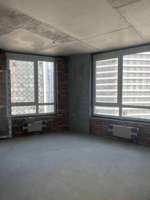 Продам 3-кімн. квартирув ЖК Грейт Дніпровська Набережна Осокорки 15Ж