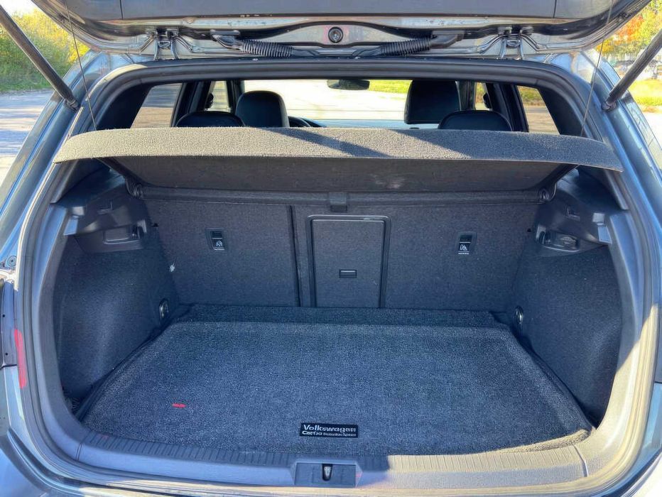 Volkswagen Golf R 4Motion      2019