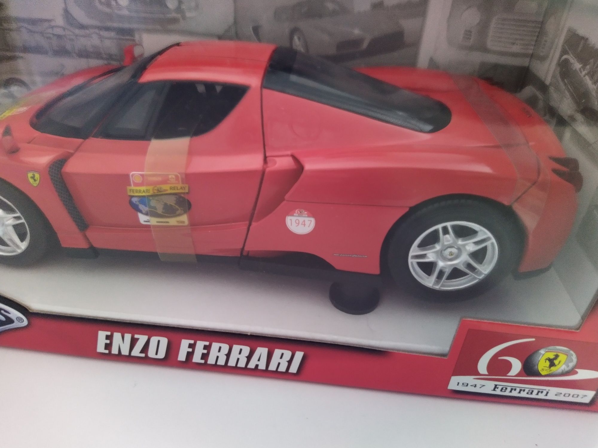 Ferrari Enzo Hot wheels 1:18