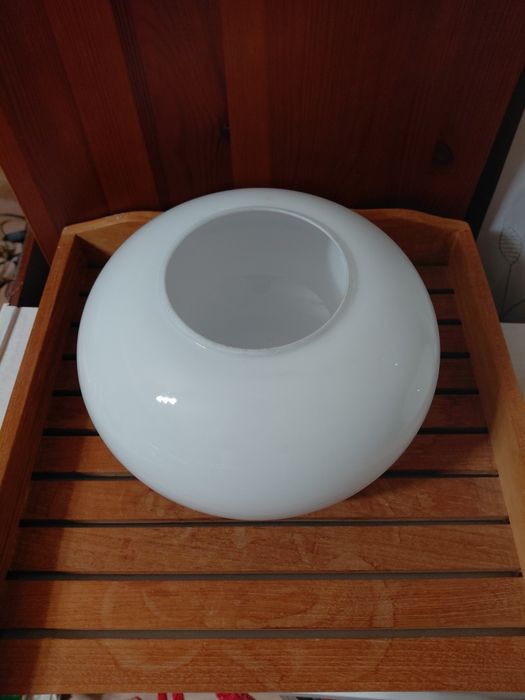 stary szklany biały klosz PRL retro vintage stan BDB śred, 26 cm