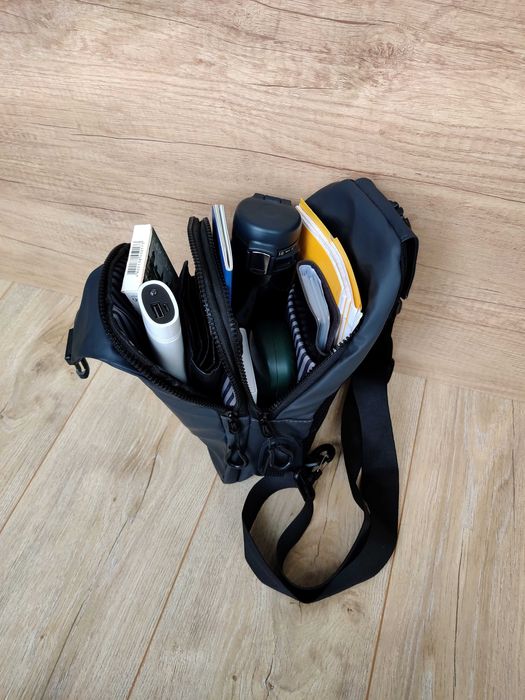 558 Нагрудна сумка слінг