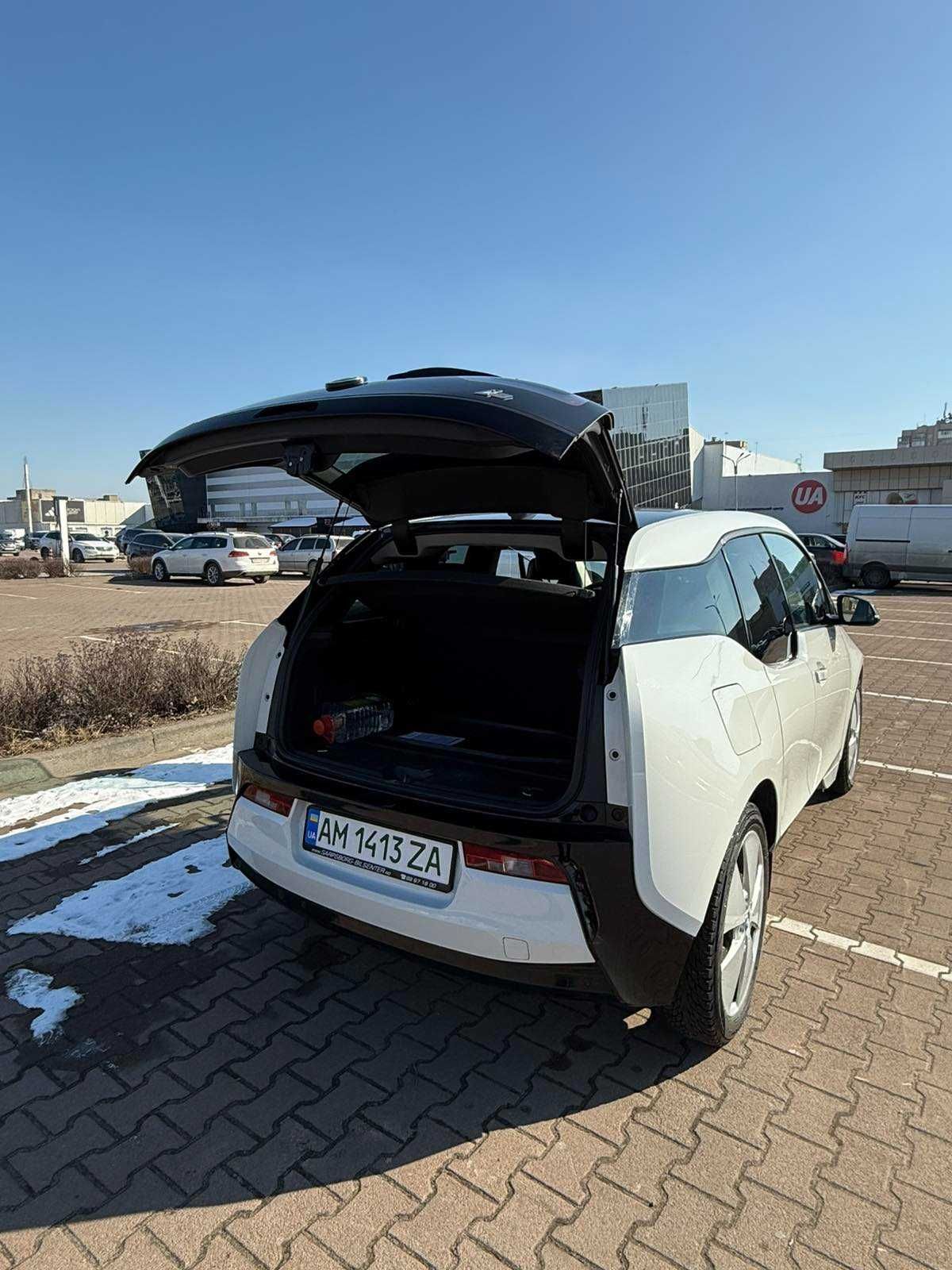 BMW  I3   2015  пробіг 89тис.  Без підкрасів