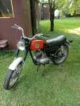 Stary motocykl WSK 125