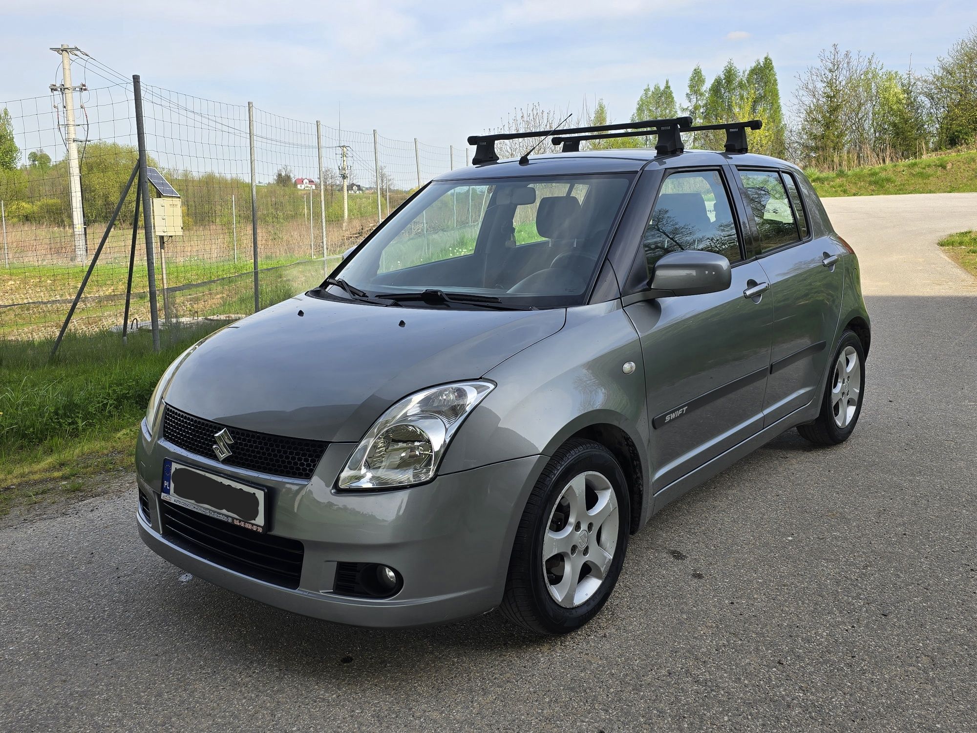 Suzuki Swift 1.3 benzyna z gazem LPG Alufelgi 5 drzwi nowy rozrząd