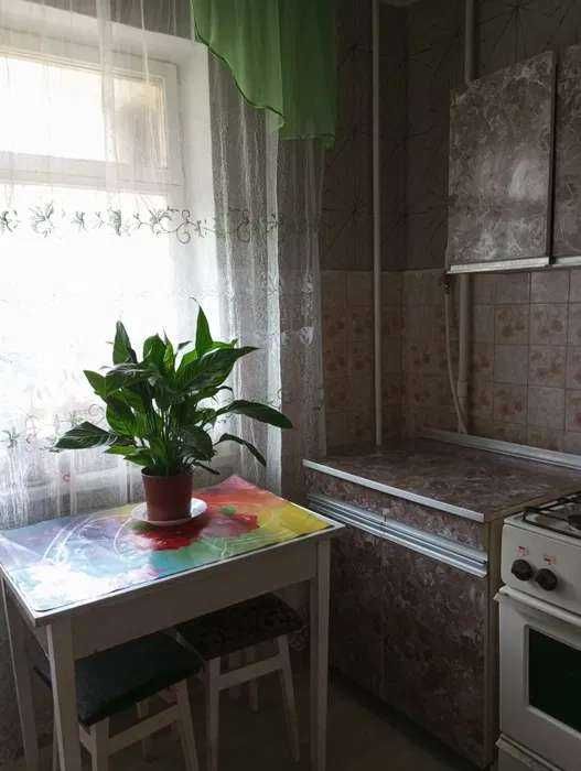 Продажа 1к квартири Борщаговка 36м2 4этаж инфраструктура скор трамвай