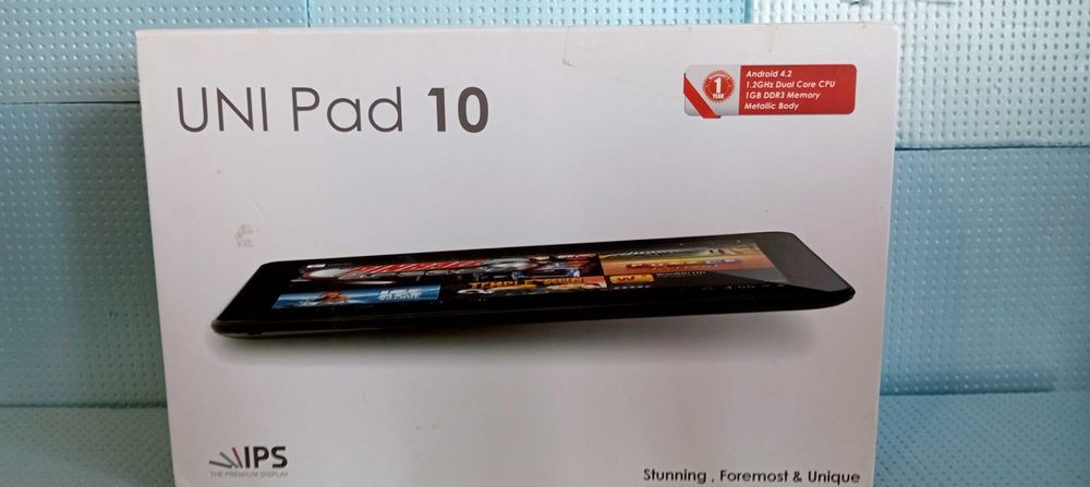 Планшет UNI Pad 10, на запчастини.