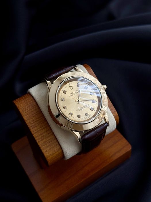 Золотые часы Rolex Oyster 585