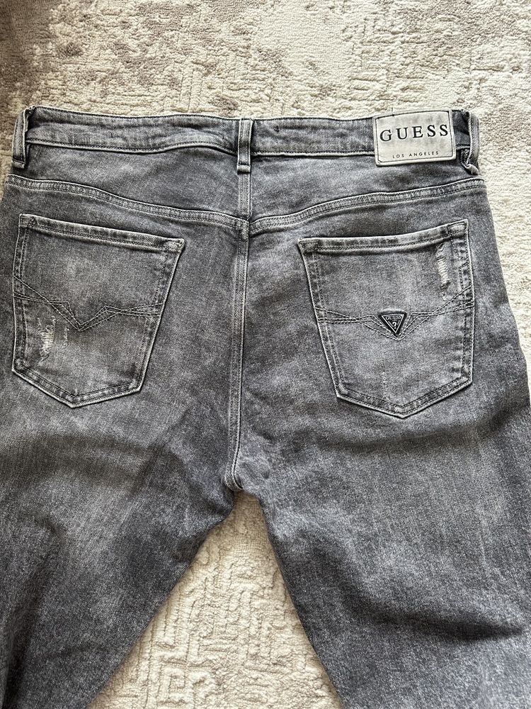 Джинсы Guess slim