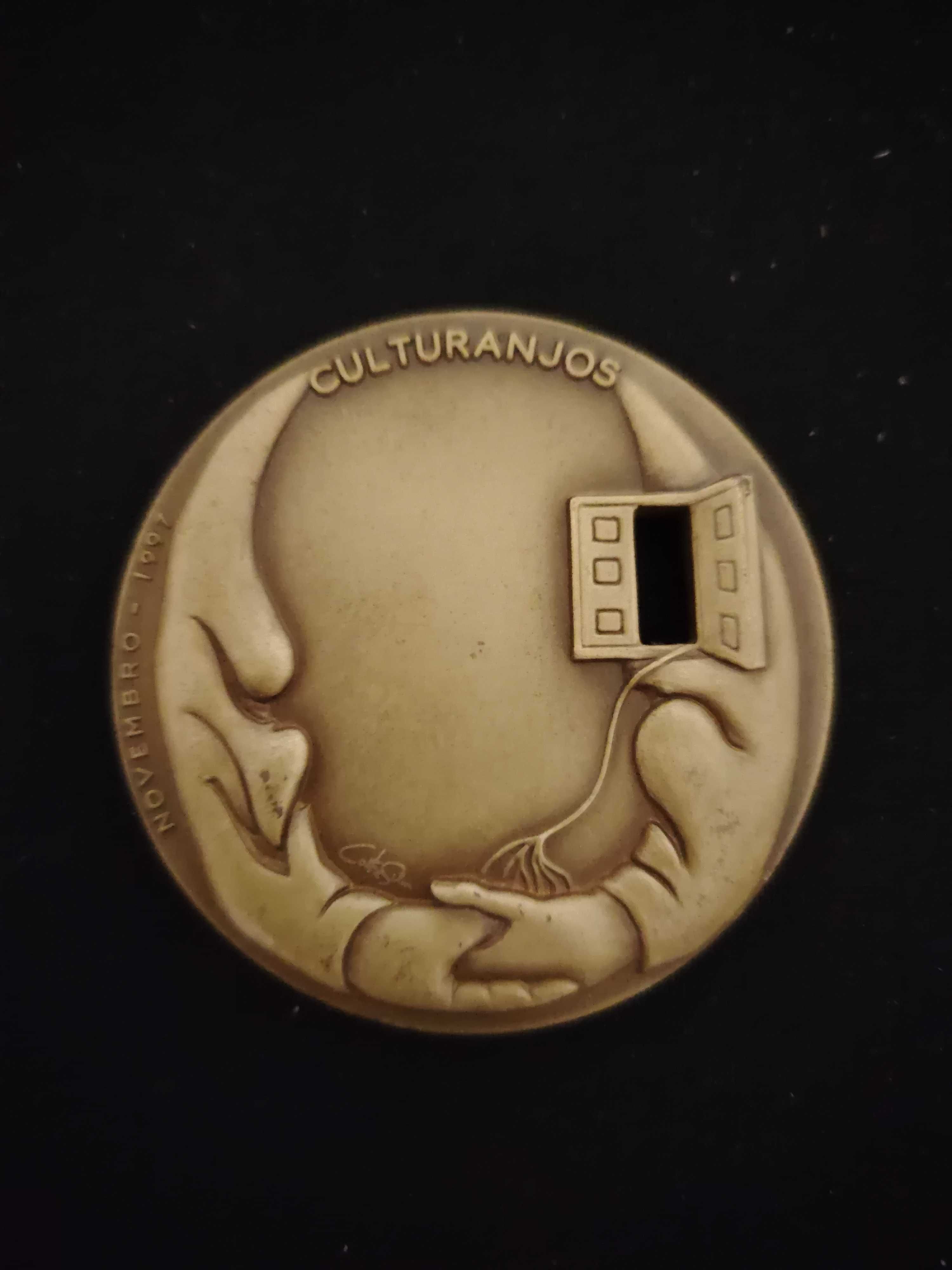 Medalha 1997 - Junta de Freguesia dos Anjos