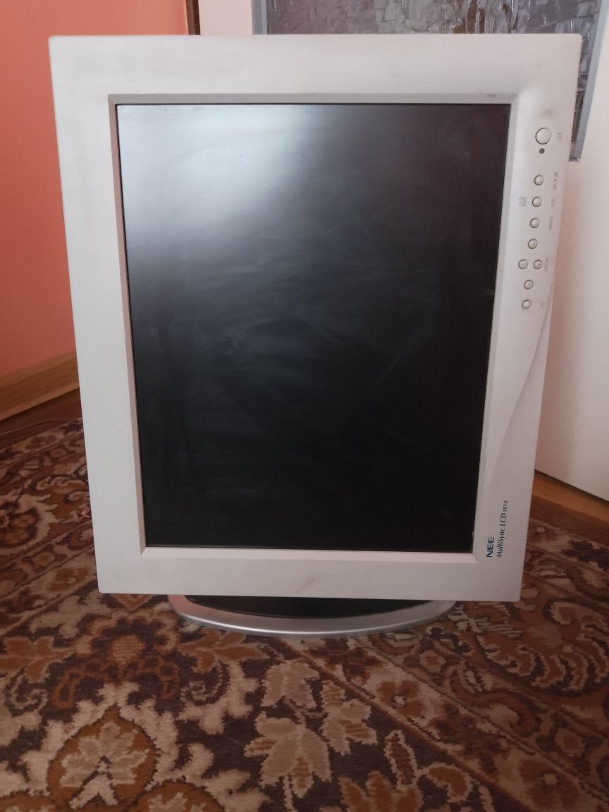 2x Monitor NEC MultiSync1810 LA-1831JMW STAN NIEZNANY, e-yama 17LP2