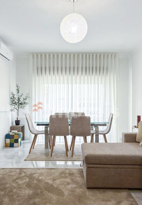 Mesa de jantar 10 lugares