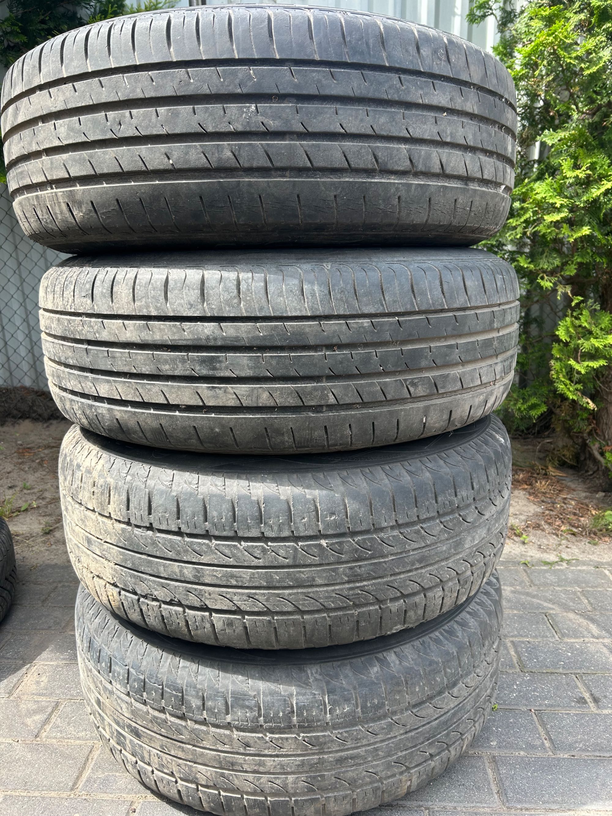 Alufelgi 5x127 ET40 Opony Letnie 235/65 R17 Chrysler