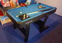 Mesa de bilhar pequena
