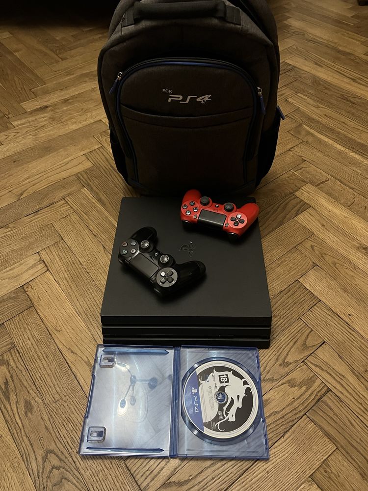Продам PS 4PRO з двома джойстиками! останньоі ревізії