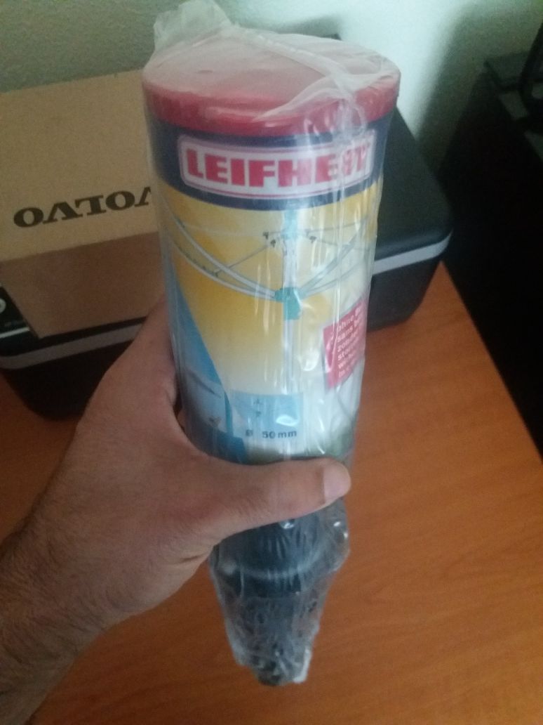 Suporte para estendal / guarda sol / varal giratório da marca Leifheit