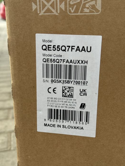 Телевізор Samsung QLED 43Q7F, 50Q7F, 55Q7F, 65Q7F, 75Q7F, 85Q7F (2025)