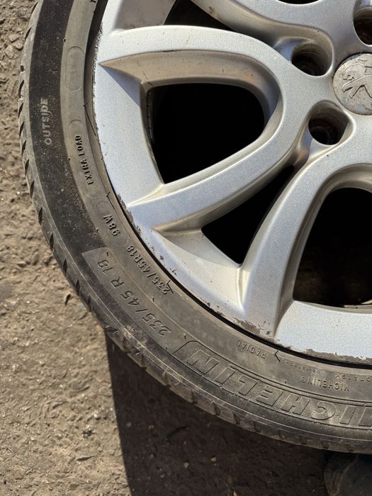 Комплект колес Peugeot 508 Citroen r18 5*108 колеса легкосплавні