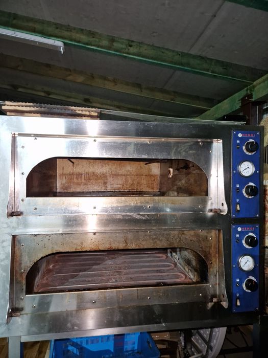 Piec pizzowy Hendi Bardzo Dobry stan