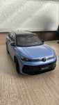 1:18 Volkswagen Tiguan L Pro (nie kyosho autoart solido norev otto)
