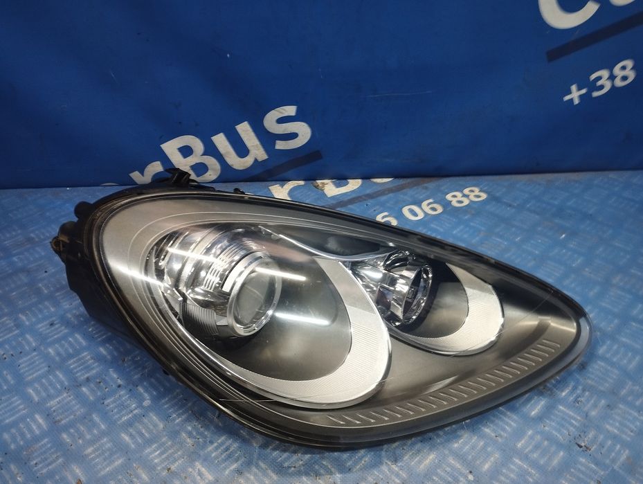 Фара передня права Porsche Cayenne 958  Порш Каєн передняя