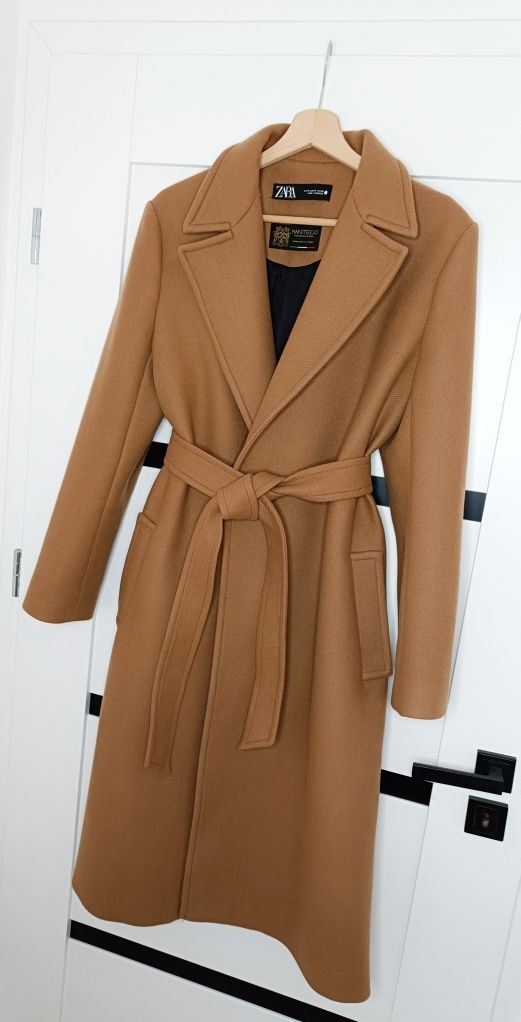 Zara długi płaszcz zimowy z paskiem wiązany 75% wełna camel