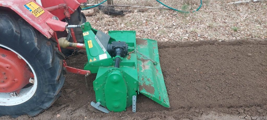 Traktorek ogrodniczy iseki Kubota yanmar c 330  glebogryzarka Wom