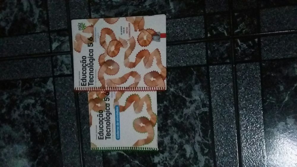 Livro escolar