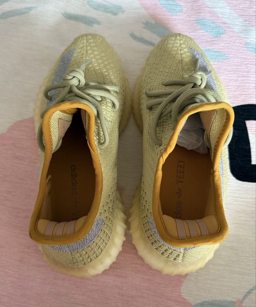 Adidas yeezy sneakersy beżowo-oliwkowe
